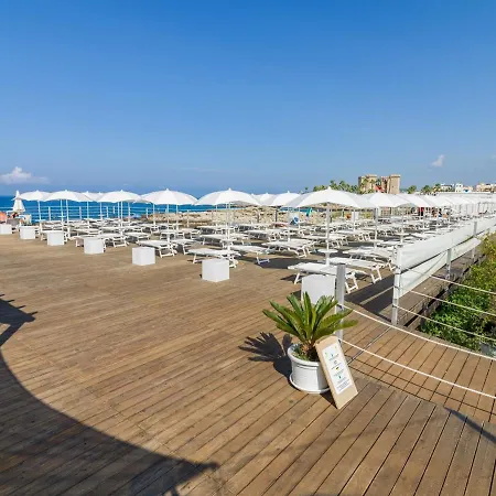Al Mare *